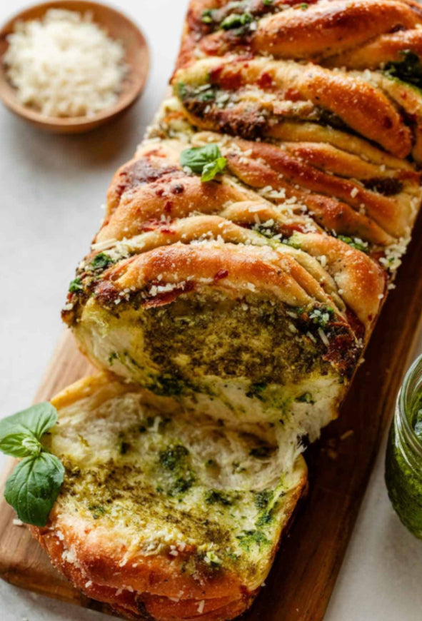 Italian Pesto/Pizza Bread
