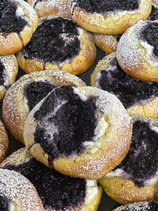 Sourdough Bialy with Ricotta Blueberries